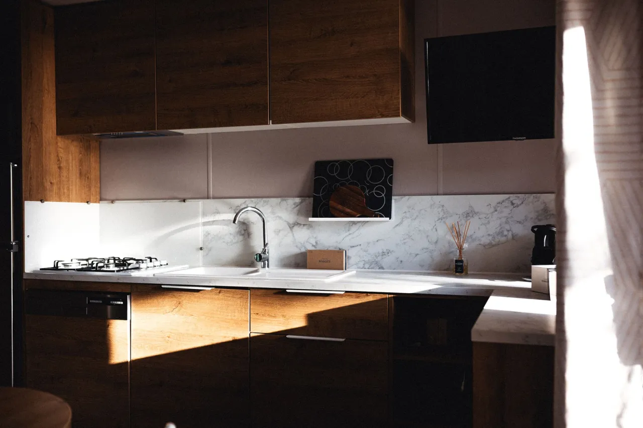 Cabane 2 chambres - living